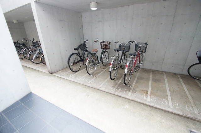 その他共有部分　「駐輪スペース」