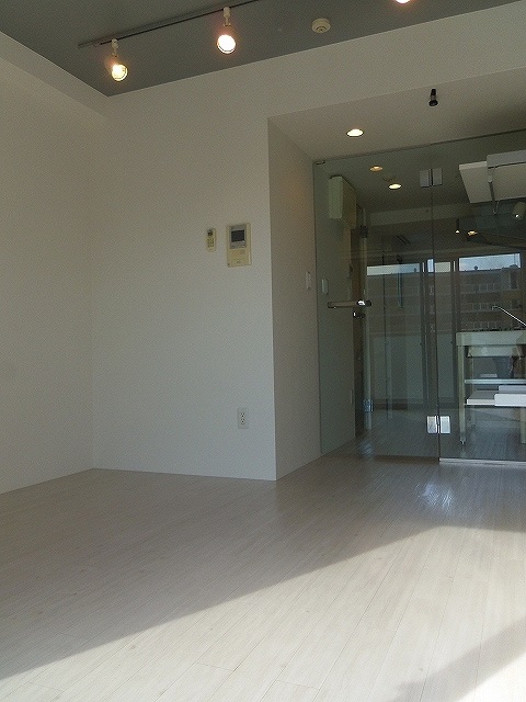 その他部屋・スペース　「間接照明付」