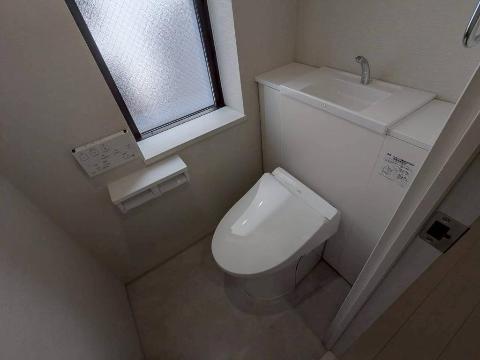 トイレ　シャワー付トイレ