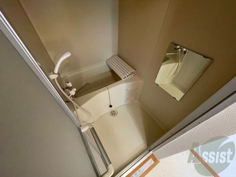 バス・シャワールーム　お風呂です。ゆっくりお風呂につかるのも体に良いですね～