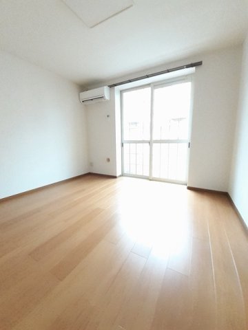 居室・リビング　使いやすいリビングです