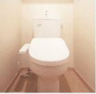 トイレ　トイレもきれいです