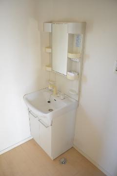 洗面設備　洗髪洗面化粧台