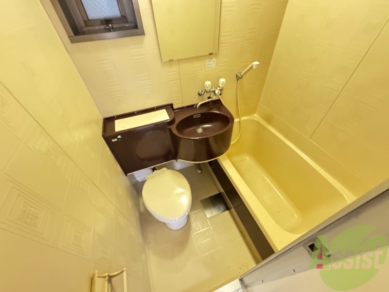 バス・シャワールーム