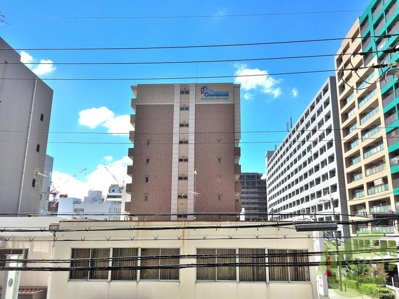 眺望　前面の建物とは距離が保たれているので問題なさそうです。