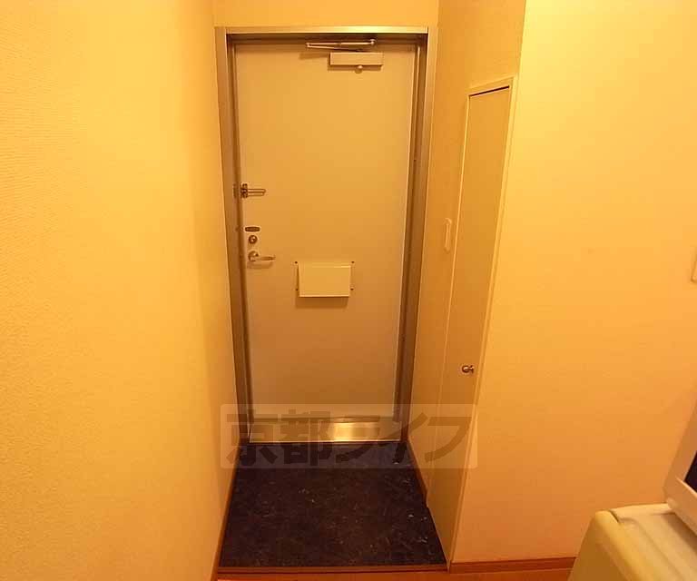 玄関　スッキリとした玄関です。