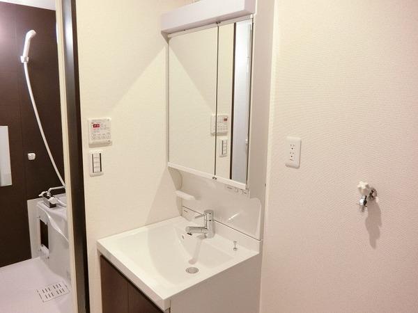 洗面設備　シャンプードレッサー！