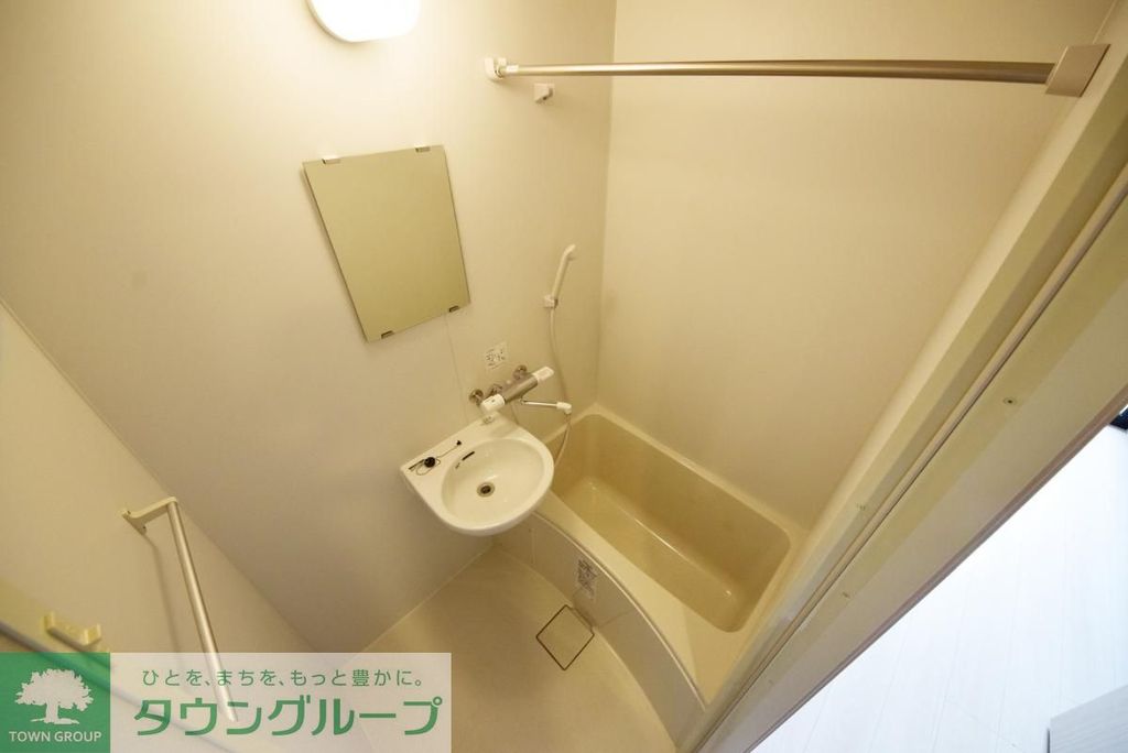 バス・シャワールーム　バス