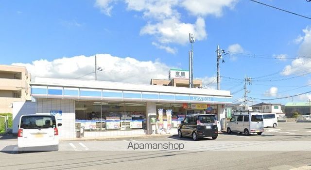 コンビニ　ローソン（コンビニ）まで286m