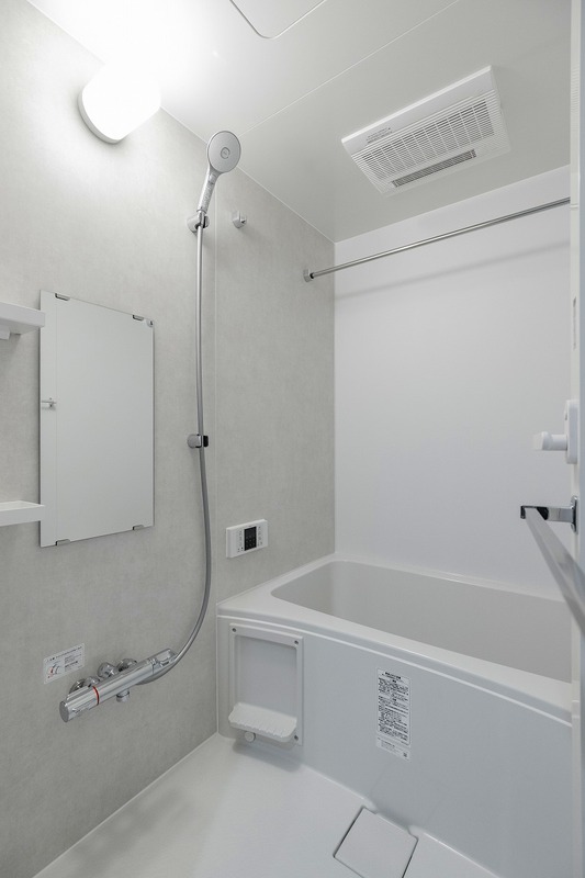 バス・シャワールーム　バス