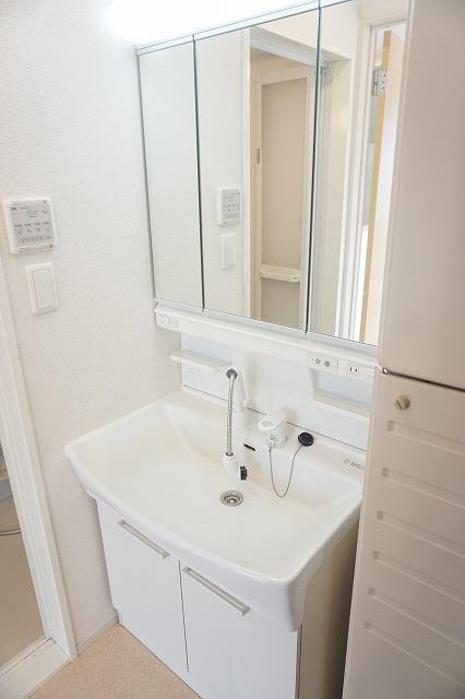 洗面設備　洗面・脱衣