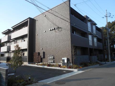 ミラーエステートイーストビルの建物外観