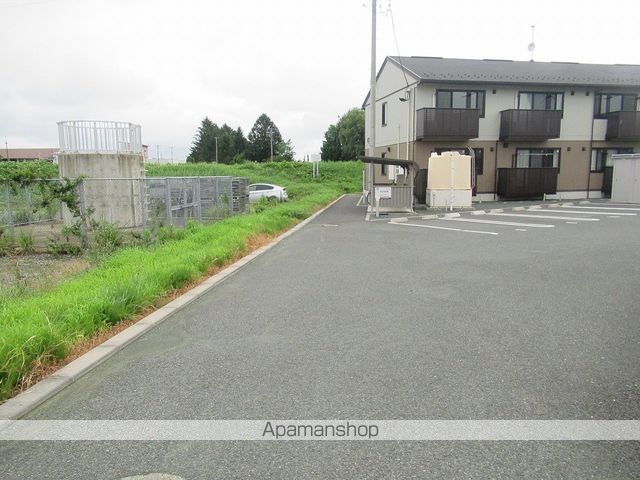 その他　周辺道路（その他）まで0m