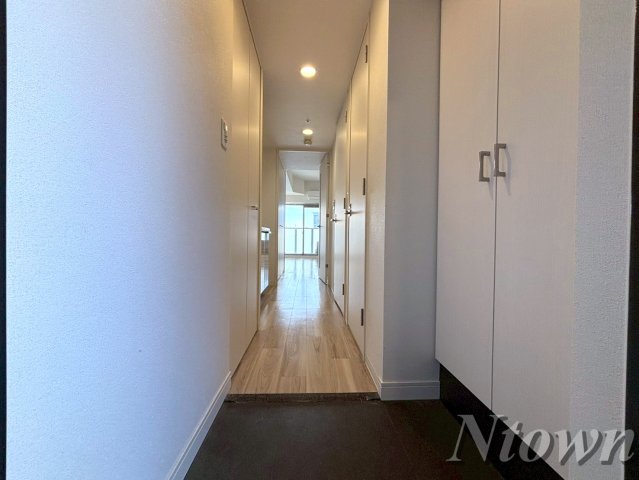 玄関　明るい玄関です