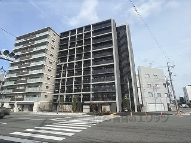 リシュドール梅小路の外観写真