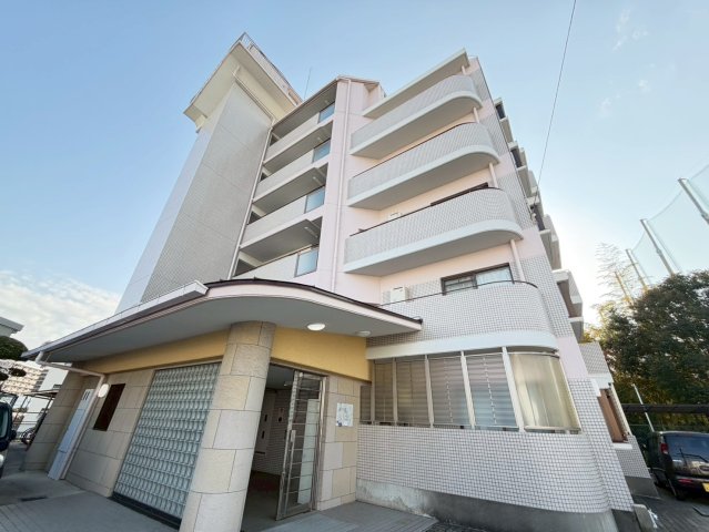 建物外観　詳細は、RISUMO江坂本店までお問合せください♪