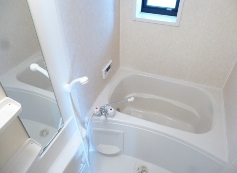 バス・シャワールーム　図面と現状に相違がある場合には現状を優先