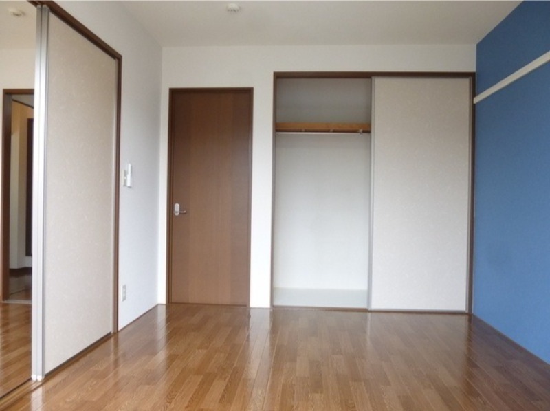 収納　図面と現状に相違がある場合には現状を優先