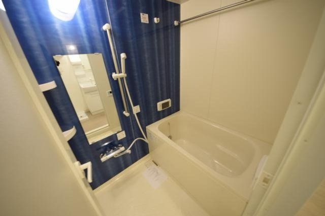 バス・シャワールーム　オシャレな浴室