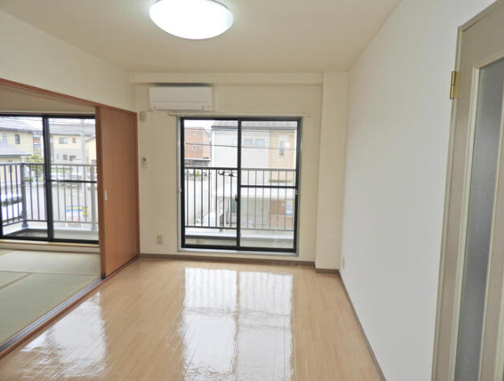 居室・リビング　ゆったりとしたリビングです