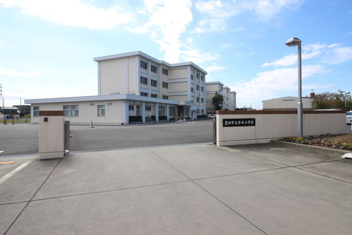 小学校　浄水小学校（小学校）まで944m