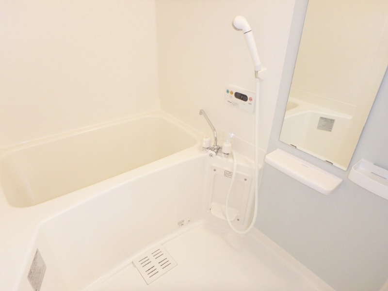 バス・シャワールーム　図面と現状に相違がある場合には現状を優先