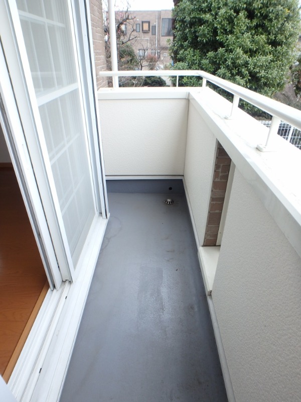 バルコニー　図面と現状に相違がある場合には現状を優先