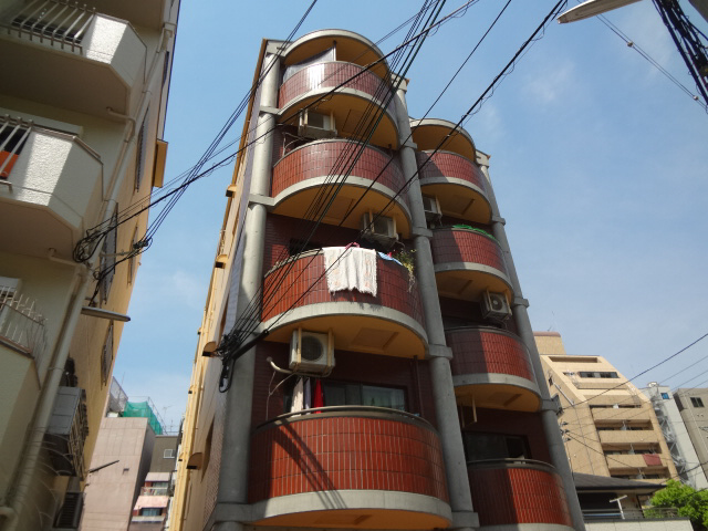 建物外観　メゾンイクタ