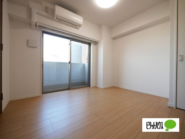 居室・リビング　フローリングのお部屋です♪