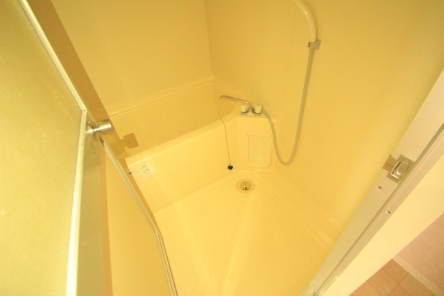 バス・シャワールーム　別室の参考写真です。※現況優先