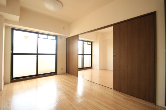 居室・リビング　別室の参考写真です。※現況優先