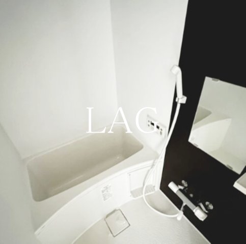 バス・シャワールーム　お風呂です。