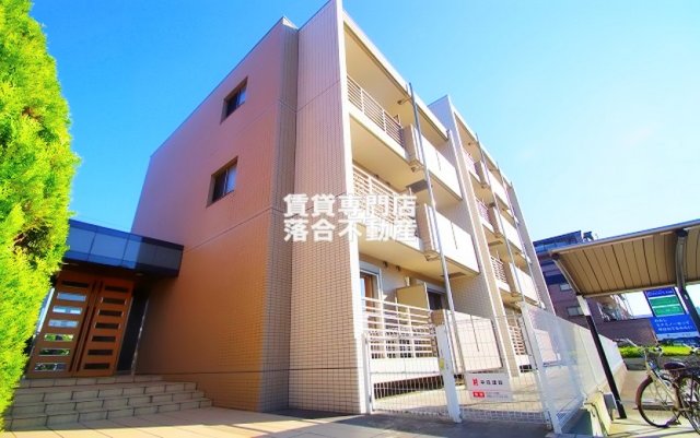 建物外観　おしゃれな建物