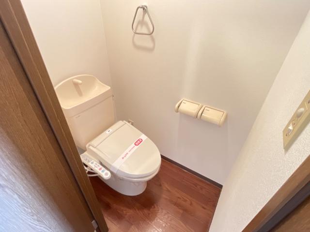 トイレ　シャワー付トイレ