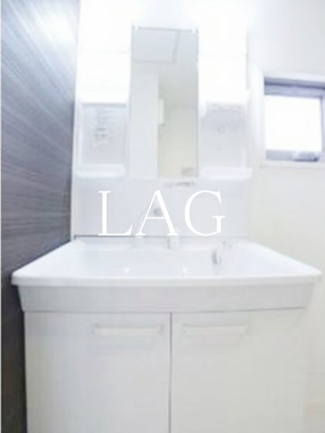 洗面設備　洗面台です。