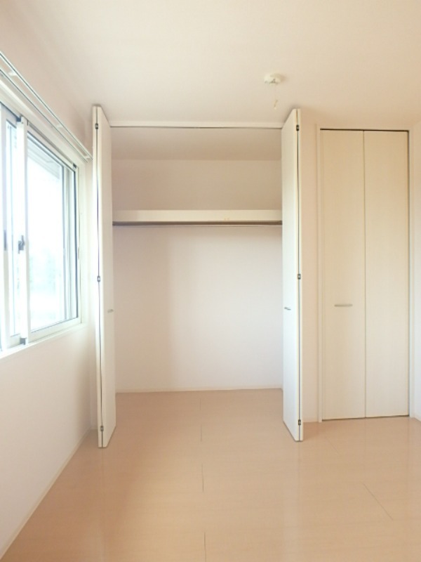 収納　図面と現状に相違がある場合には現状を優先