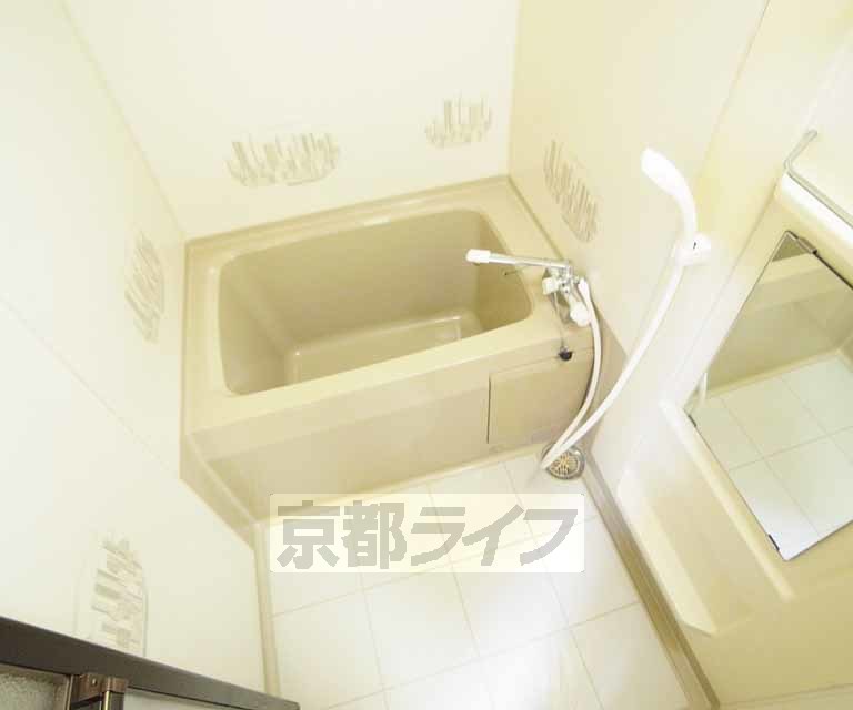 バス・シャワールーム　２ＤＫ２号室タイプ