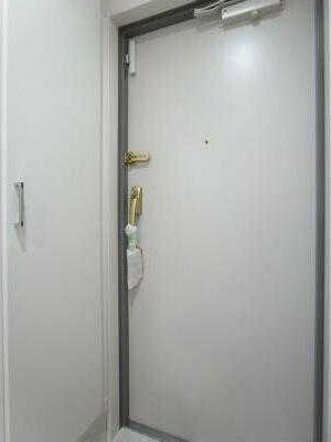 玄関　※別部屋参照