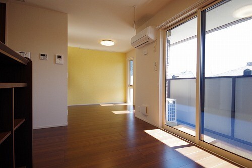 居室・リビング　類似室内