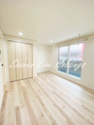 その他部屋・スペース　広々とした洋室♪