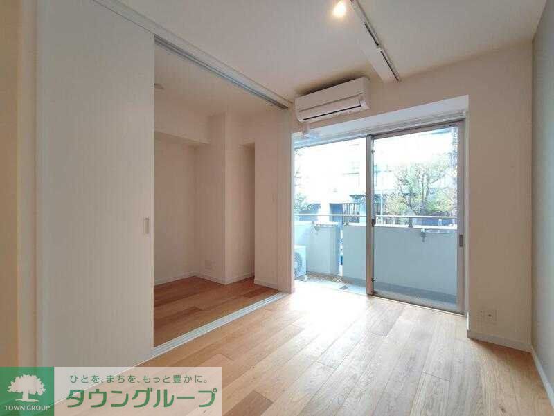 居室・リビング　※別号室参考写真です※