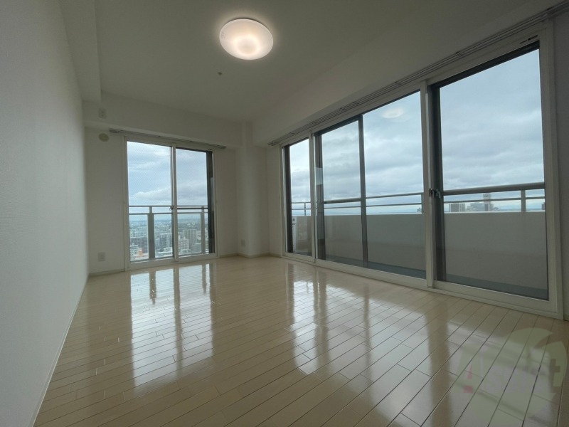 その他部屋・スペース　リビングダイニングはなんと１５．１帖！