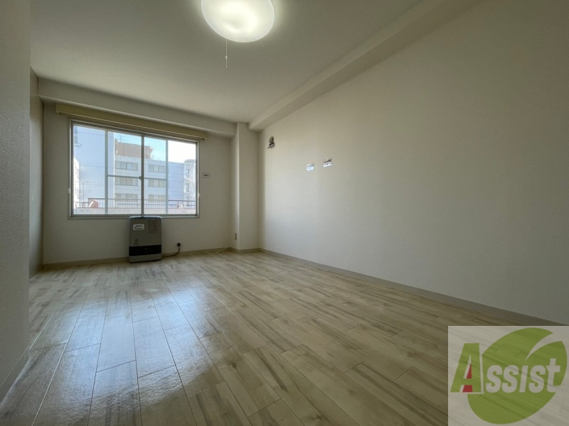 居室・リビング　広くてキレイなお部屋が広がっていて、充実した生活が送れそう。