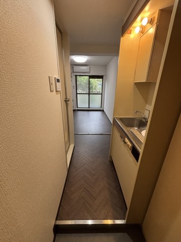 玄関　落ち着いた玄関です