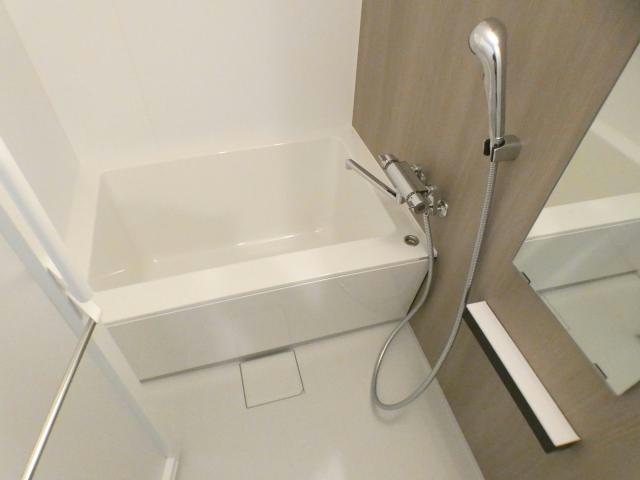 バス・シャワールーム　104