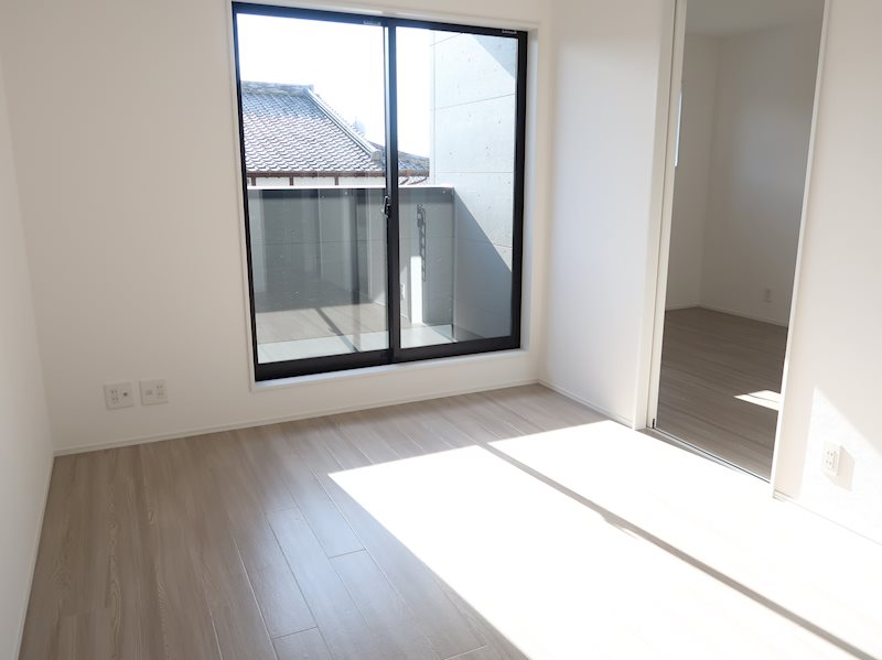 居室・リビング　反転タイプ