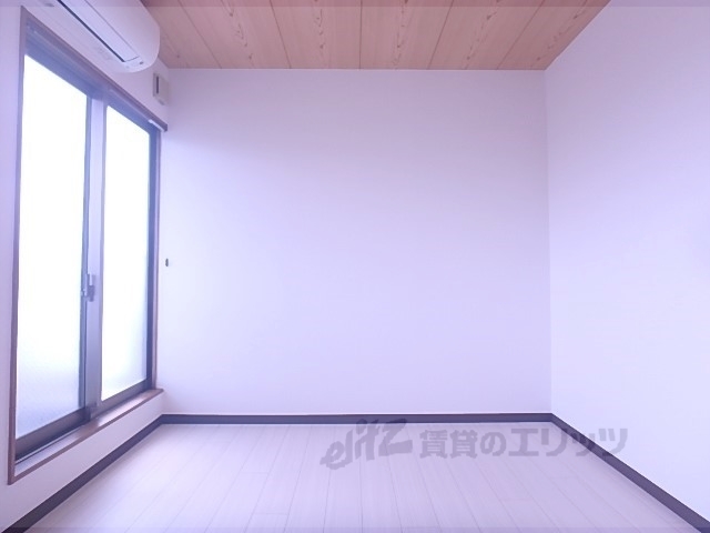 居室・リビング　居室