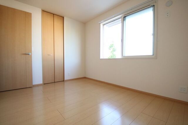 居室・リビング　※別室の参考写真の為、現況優先です。