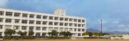 中学校　福崎西中学校（中学校）まで1027m