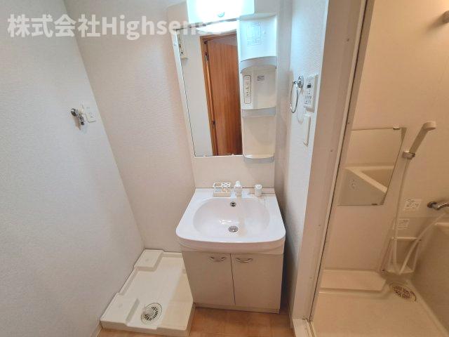 洗面設備　広い洗面スペース